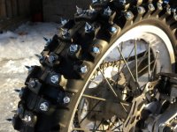 studded tire.JPG