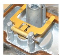 Mikuni_float_arm.jpg Mikuni_float_arm.jpg