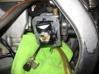 Removing_Float_Bowl _3.jpg Removing_Float_Bowl _3.jpg