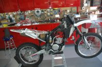 DSC_0439.JPG DSC_0439.JPG