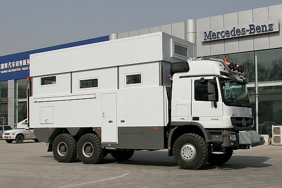 EX70HDM-MBActros6x6.a04-560.jpg