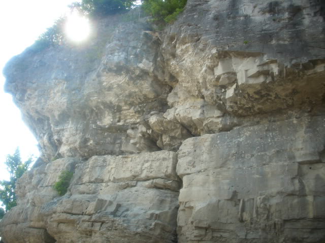 caveinrock11.jpg