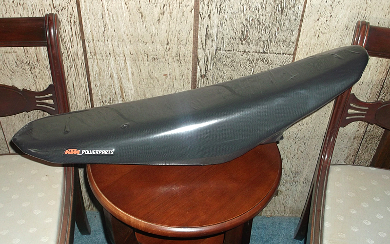 ktm_seat_20mm.jpg