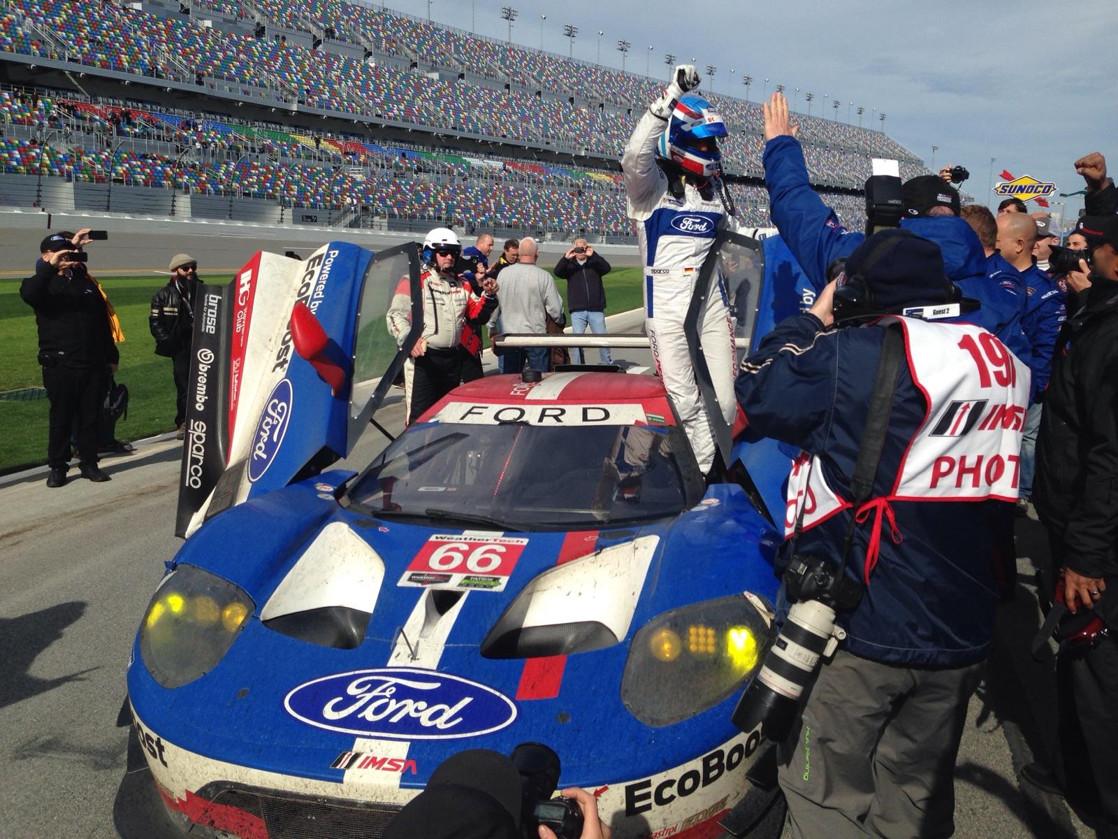 C3XP1nJXAAALQKj.jpg:large