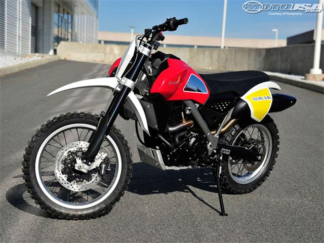 Husqvarna-Baja-Concept8.jpg