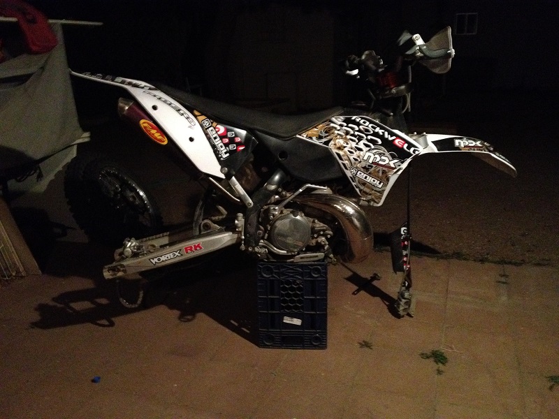 ktm_300_stripped.jpg