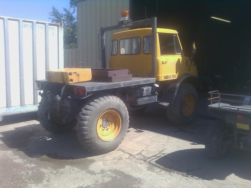 unimog.jpg
