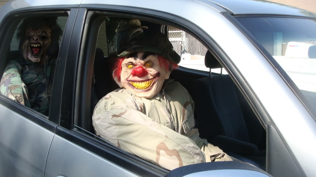 clownintruck4.jpg